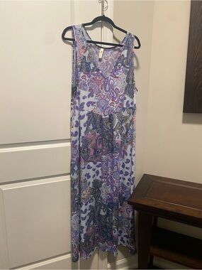 24 Seven Sleeveless Paisley Maxi Dress in Lavender and Purple Stretch